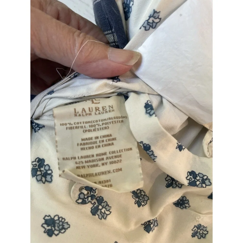 Ralph Lauren 18x18‎  Blue Scalloped Quilt Ticking Stripe Pillow w/Feather Insert